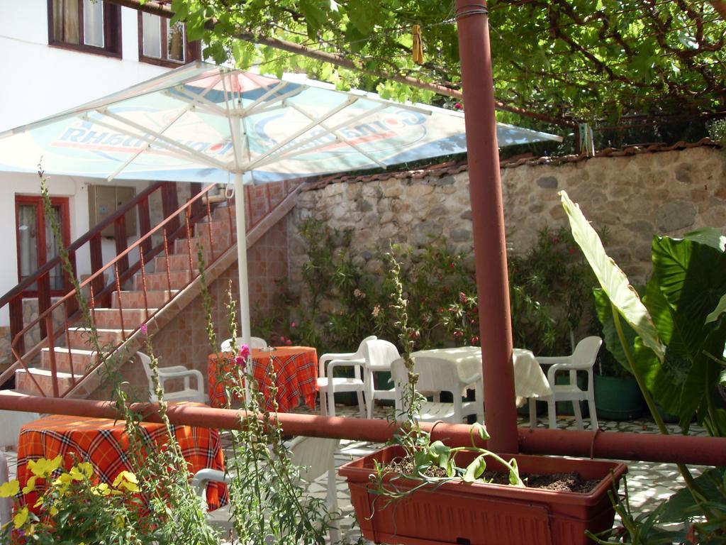 Guest House Rimski Most Melnik  Buitenkant foto