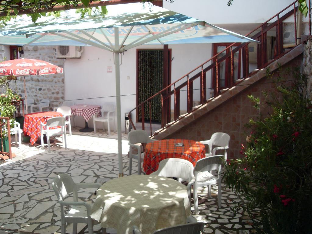 Guest House Rimski Most Melnik  Buitenkant foto
