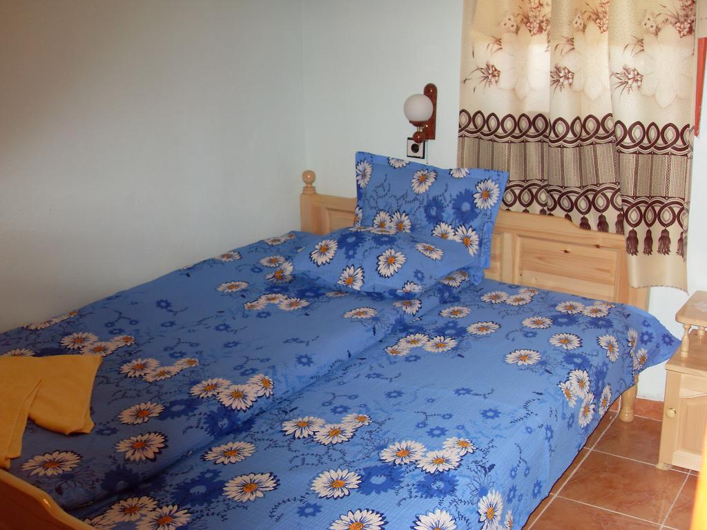Guest House Rimski Most Melnik  Kamer foto